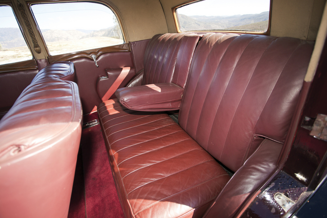 Rolls-Royce Phantom II Continental Sport Touring Saloon Rolls-Royce Phantom II Continental Sport Touring Saloon