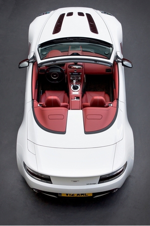 Aston Martin V12 Vantage Roadster Aston Martin V12 Vantage Roadster
