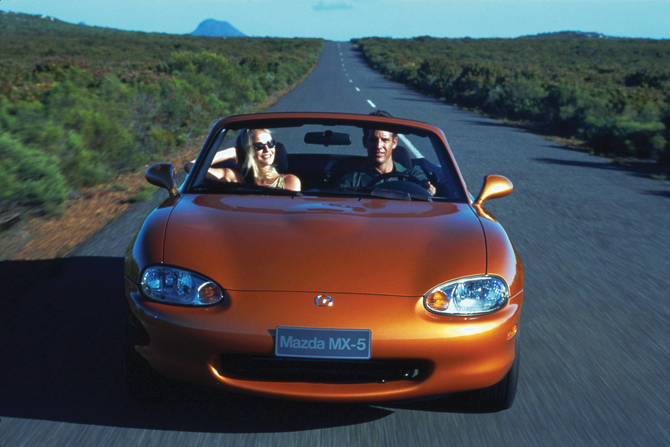 Mazda MX-5 Gen.2 Mazda MX-5 Gen.2
