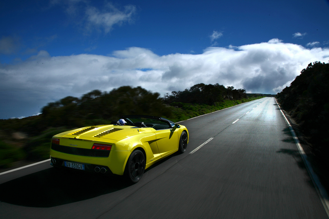 Lamborghini Gallardo LP560-4 Spyder E-Gear Automatic Lamborghini Gallardo LP560-4 Spyder E-Gear Automatic