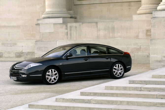 Citroën C6 2.7HDi Exclusive Aut Citroën C6 2.7HDi Exclusive Aut