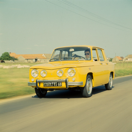 Renault 8S Renault 8S