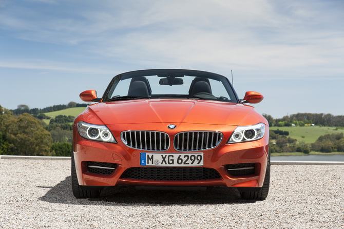 BMW Z4 sDrive20i BMW Z4 sDrive20i