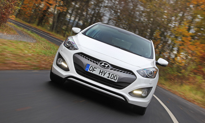 Hyundai i30 Coupé 1.4 CRDi Hyundai i30 Coupé 1.4 CRDi