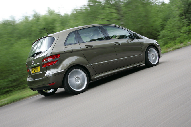 Mercedes-Benz B200 CDI Sport Mercedes-Benz B200 CDI Sport
