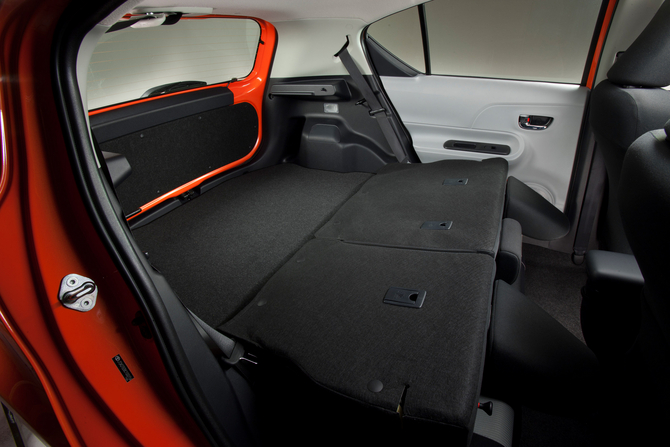 Toyota Announces Prius C Prices and Specs Toyota Announces Prius C Prices and Specs