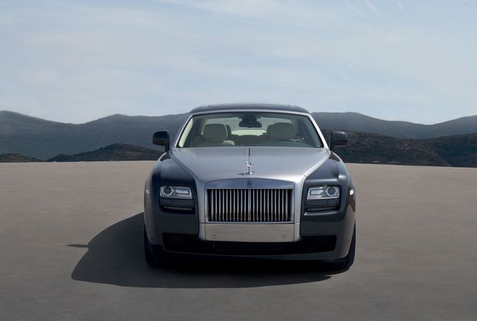 Rolls-Royce Ghost Rolls-Royce Ghost