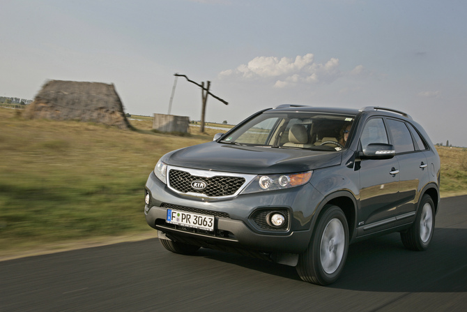 Kia Sorento 2.2 CRDi Attract 2WD Kia Sorento 2.2 CRDi Attract 2WD