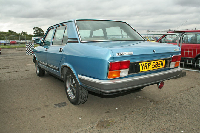Fiat 132 2000 GLS Automatic Fiat 132 2000 GLS Automatic