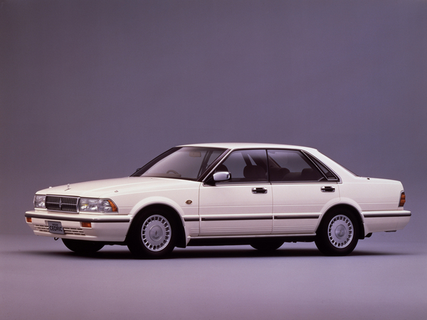 Nissan Gloria Hardtop V30 Turbo Brougham VIP Nissan Gloria Hardtop V30 Turbo Brougham VIP