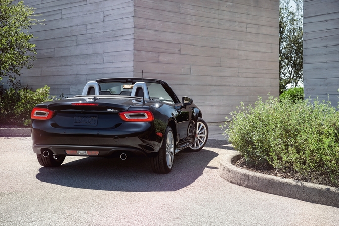 Fiat 124 Spider Fiat 124 Spider