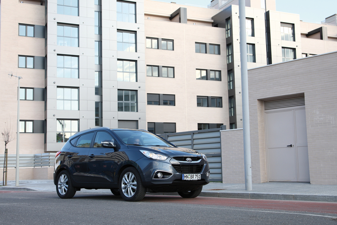 ix35 2.0 CRDi VGT 136hp 4x2 Comfort ix35 2.0 CRDi VGT 136hp 4x2 Comfort