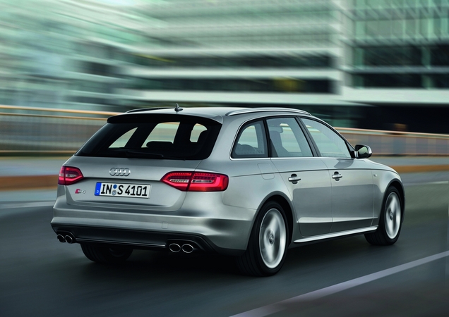 Audi S4 Avant S tronic Audi S4 Avant S tronic