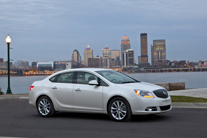 Buick Verano Ecotec 2.0L DOHC I-4 Buick Verano Ecotec 2.0L DOHC I-4