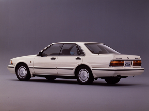 Nissan Gloria Hardtop V30 Turbo Brougham VIP Nissan Gloria Hardtop V30 Turbo Brougham VIP