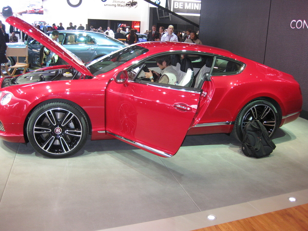 Bentley Continental GT V8 Bentley Continental GT V8