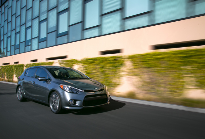 Kia Forte5 SX Automatic Kia Forte5 SX Automatic