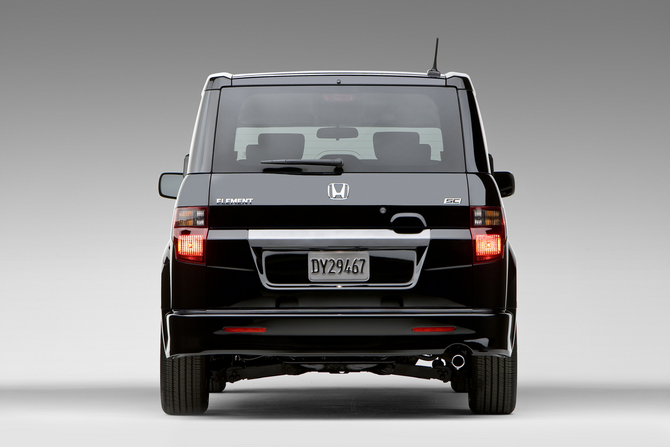 Honda Element SC 2WD 5-Spd MT Honda Element SC 2WD 5-Spd MT