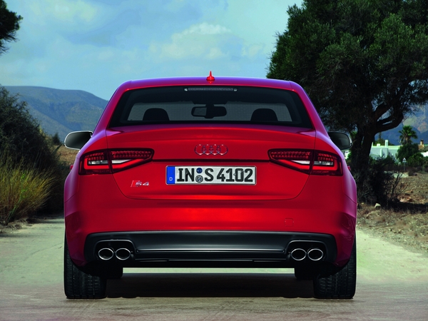 Audi S4 S tronic Audi S4 S tronic