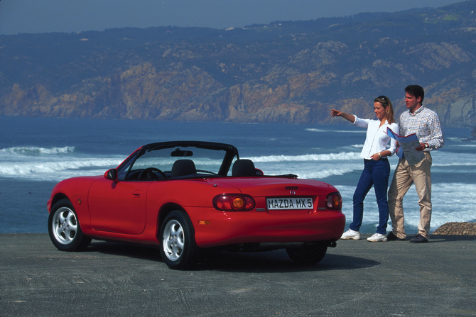 Mazda MX-5 Gen.2 Mazda MX-5 Gen.2