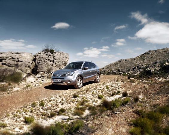 Renault Koleos 2.0 dCi 175cv 4x4 Luxe Renault Koleos 2.0 dCi 175cv 4x4 Luxe
