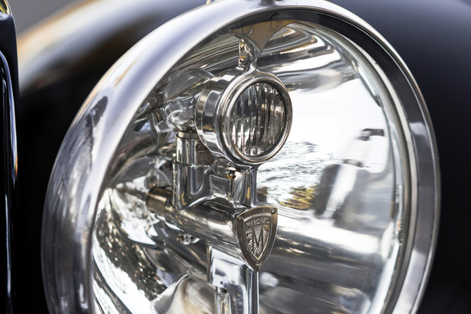 Bentley 3½-Litre Sedanca Coupe by Windovers Bentley 3½-Litre Sedanca Coupe by Windovers