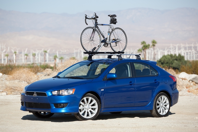Mitsubishi Lancer Sportback ES Mitsubishi Lancer Sportback ES