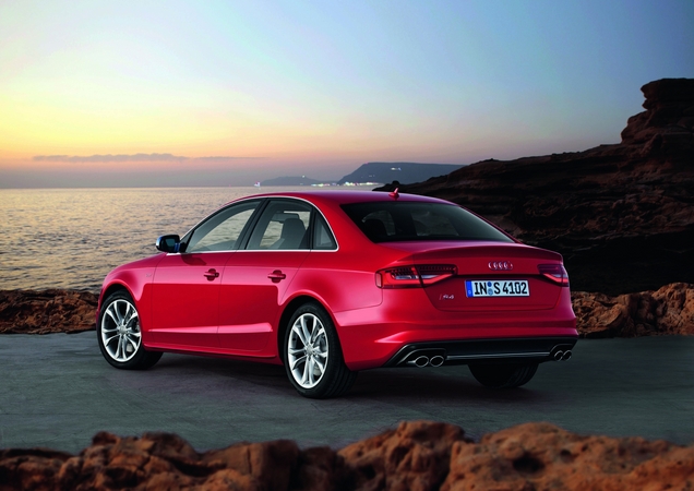 Audi S4 S tronic Audi S4 S tronic