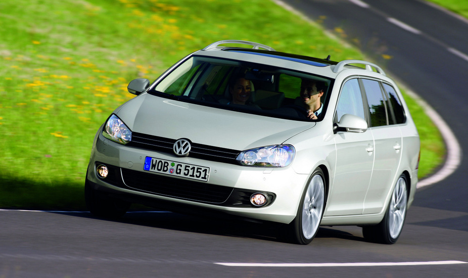 Volkswagen Golf VI Variant 1.6l TDI 105cv DPF Confortline DSG7v