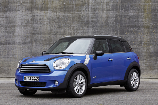 MINI passa a oferecer dez versões com o sistema ALL4 MINI passa a oferecer dez versões com o sistema ALL4