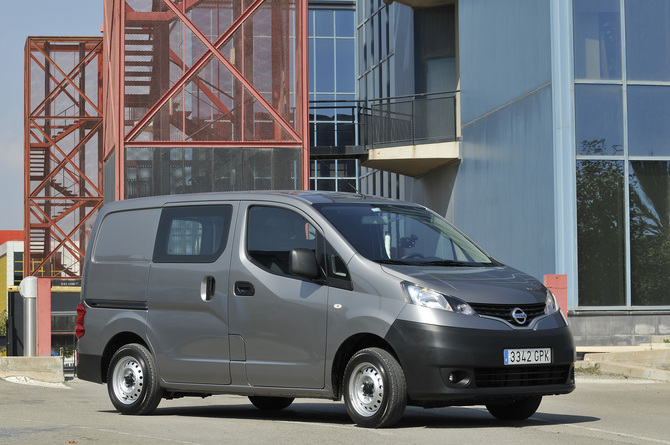 Nissan NV200 Combi 1.5 dci DPF Premium Nissan NV200 Combi 1.5 dci DPF Premium