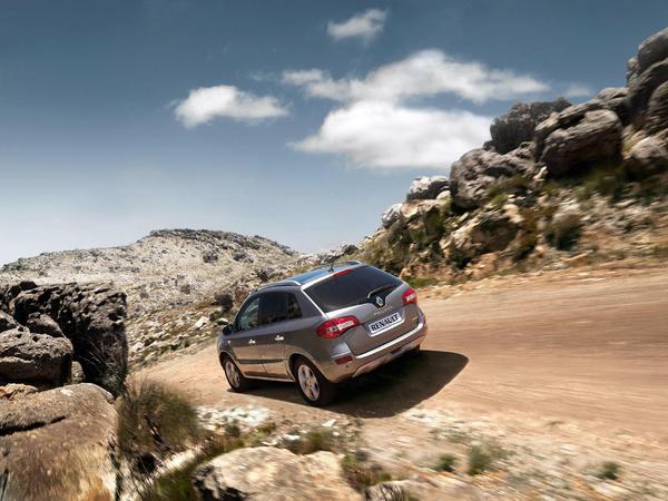 Renault Koleos 2.0 dCi 175cv 4x4 Luxe Renault Koleos 2.0 dCi 175cv 4x4 Luxe