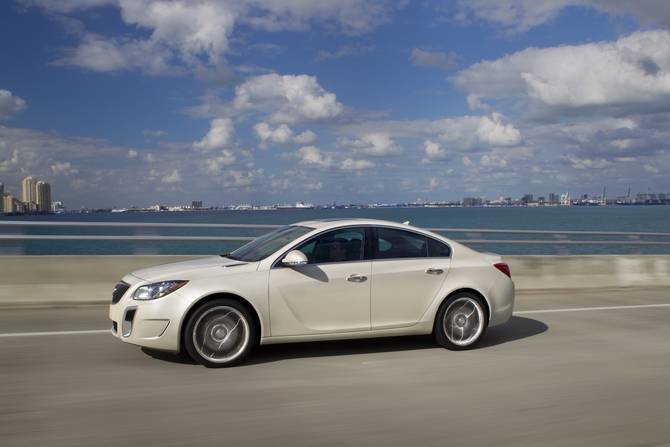Buick Regal GS 2.0 Ecotec AT Buick Regal GS 2.0 Ecotec AT