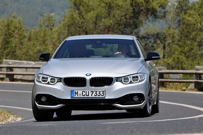 BMW 420i Coupé xDrive BMW 420i Coupé xDrive