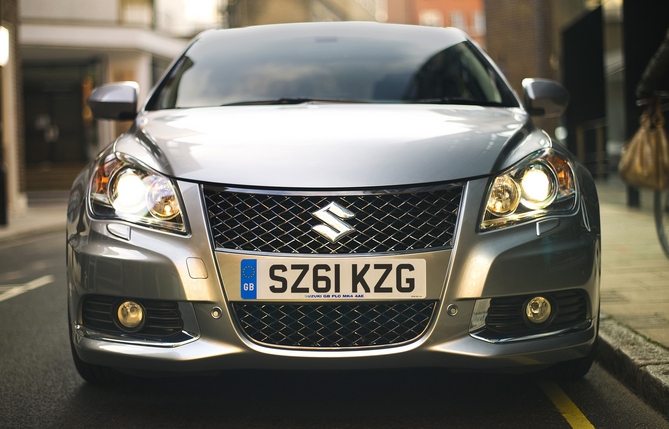 Suzuki Brings Kizashi to UK for 2012 Suzuki Brings Kizashi to UK for 2012