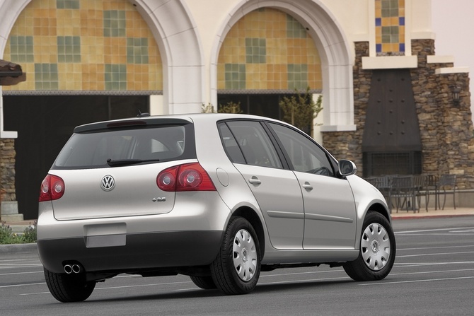 Volkswagen Rabbit S PZEV Volkswagen Rabbit S PZEV