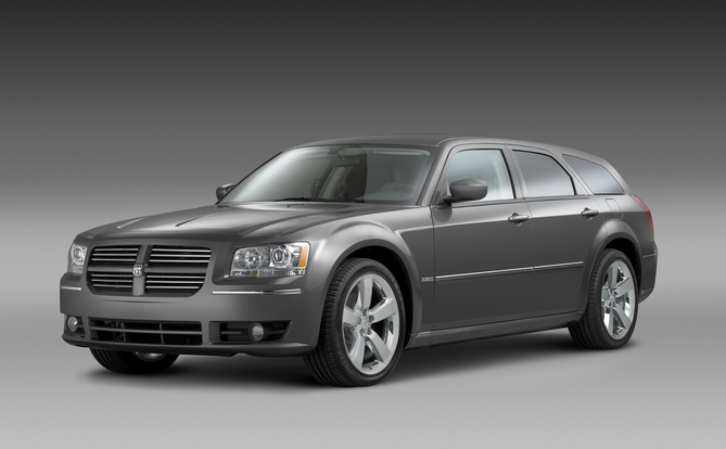 Dodge Magnum 5.7 R/T AWD Dodge Magnum 5.7 R/T AWD