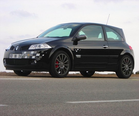 Renault Megane II Sports Hatch Renault Sport 2.0 dCi Renault Megane II Sports Hatch Renault Sport 2.0 dCi