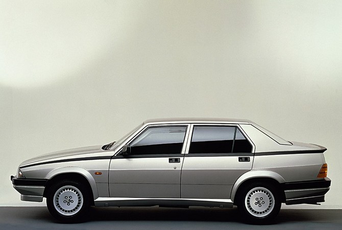 Alfa Romeo 75 1.8 Alfa Romeo 75 1.8