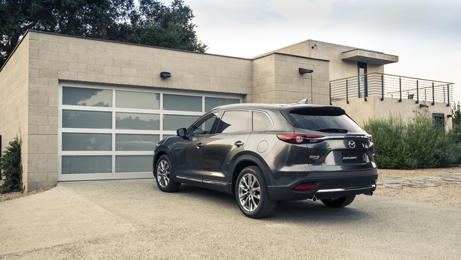 Mazda CX-9 2.5 SkyActiv-G Mazda CX-9 2.5 SkyActiv-G