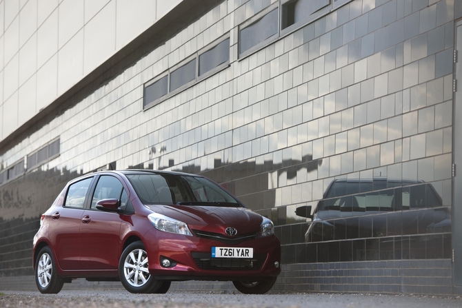 Toyota Yaris Hatchback 1.33 VVT-i T Spirit Toyota Yaris Hatchback 1.33 VVT-i T Spirit