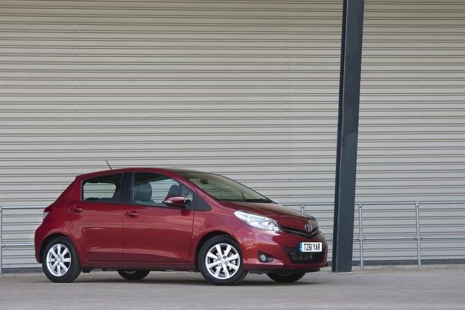 Toyota Yaris Hatchback 1.33 VVT-i T Spirit Toyota Yaris Hatchback 1.33 VVT-i T Spirit