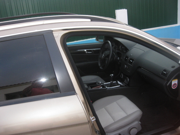 Mercedes-Benz C 220 CDI BlueEfficiency Avantgarde Mercedes-Benz C 220 CDI BlueEfficiency Avantgarde