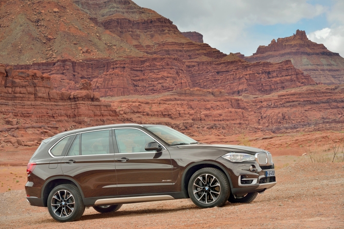 BMW X5 xDrive50i BMW X5 xDrive50i