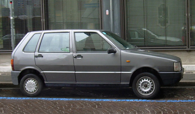 Fiat Uno 1.5 S Selecta Fiat Uno 1.5 S Selecta