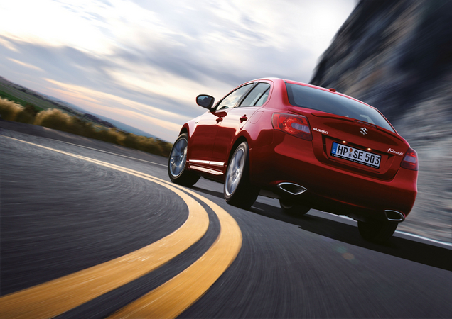 Suzuki Kizashi Sport SLS FWD Suzuki Kizashi Sport SLS FWD