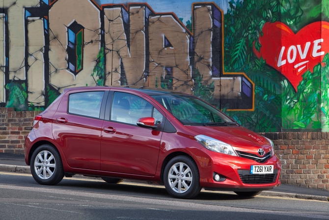 Toyota Yaris Hatchback 1.33 VVT-i T Spirit Toyota Yaris Hatchback 1.33 VVT-i T Spirit