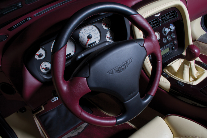 Aston Martin DB AR1 Aston Martin DB AR1