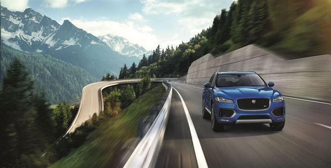 Jaguar F-Pace 3.0L TDV6 AWD S Jaguar F-Pace 3.0L TDV6 AWD S