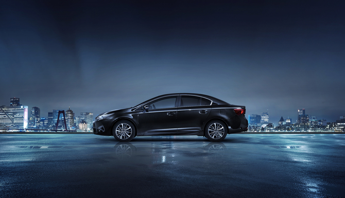 Toyota Avensis SD 2.0 D-4D Luxury Toyota Avensis SD 2.0 D-4D Luxury